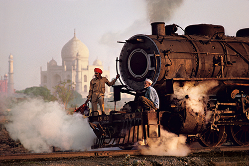 Steve INDIA_The Eyes of Humanity © Steve McCurry