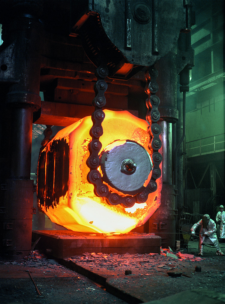 Schmieden einer Turbinenwelle, KarlHeinz Klemmer, Haltungen, 1984, Thyssen Krupp, Corporate Archives, Industriemuseum Dortmund