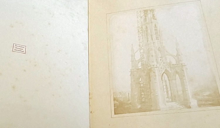 Bibliothek Deutsches Museum Fotobuch William Fox TalbotPXL_20230418_094659125 wp