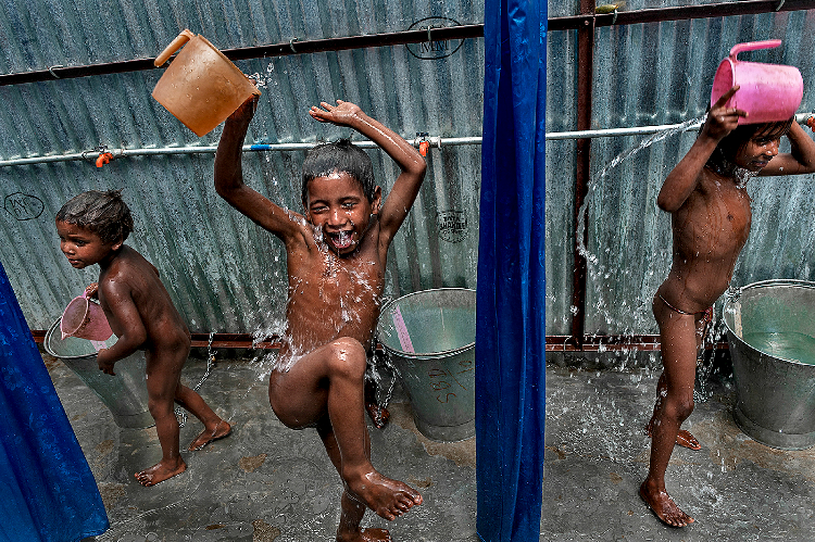 RCB_20100622_Dharamsala SLUM 016