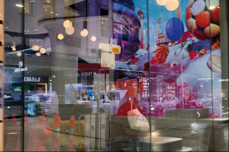 Leica Stuttgart FRanziska Stücklimage