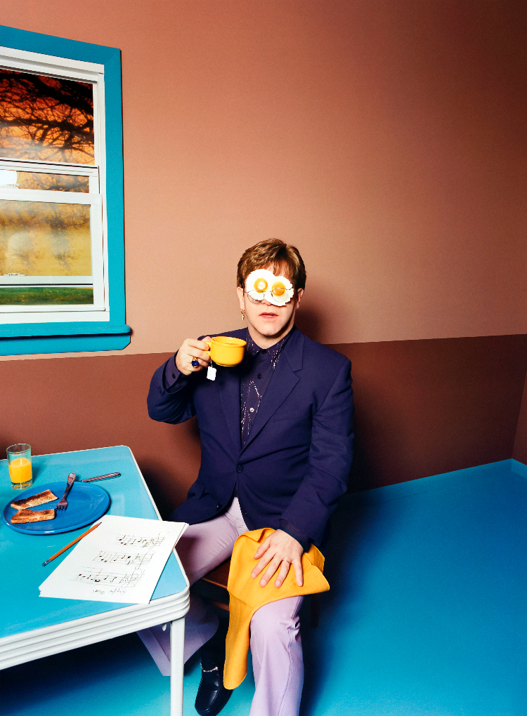 V&A David LaChapelle, Elton John, Egg On His Face, New York, 1999 © David LaChapelle