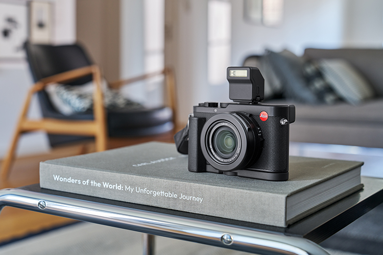 Leica D-Lux 8_Ambient_01 wp