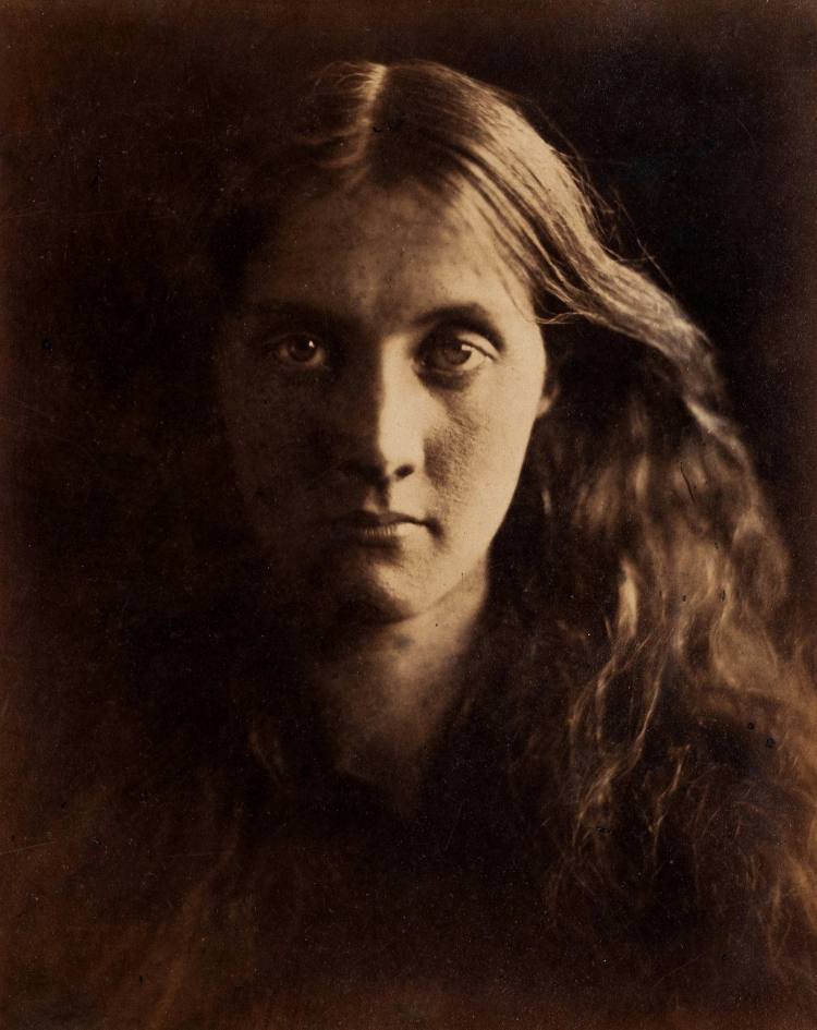 JULIA MARGARET CAMERON (1815–1879)Julia Jackson, 1867Start price: € 50,000 Verkauft für €80.000