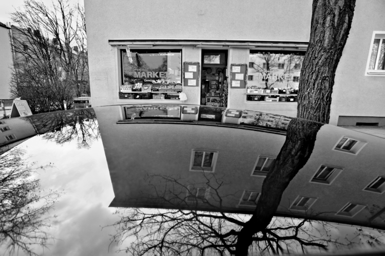 München Bad Schachener Strasse Tatort der Ermordung von Habil Kilic 29-08-2001 Foto Regina Schmeken