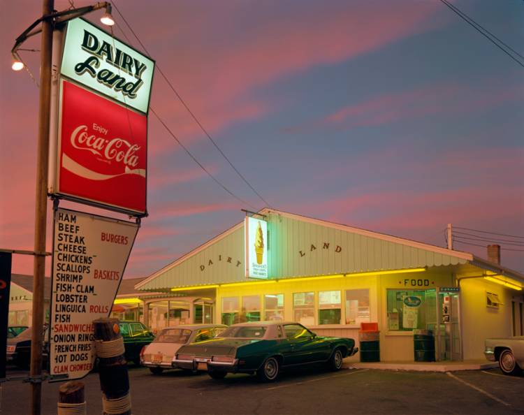 © Joel Meyerowitz Dairy Land, Provincetown, 1976 © Joel Meyerowitz Dairy Land, Provincetown, 1976