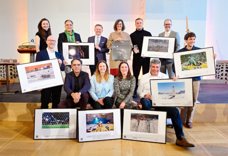 Die Siegergruppe des Pressefoto Bayern. Foto Jim Albright Die Siegergruppe des Pressefotos Bayern. FOto Jim Albright
