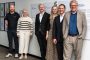 Preisvergabe BFF-Förderpreis 2025/26. Personden von l.n.r.: Jan Ole Schmidt, Produktmanager White Wall, Petra Felgen, CEO White Wall, sowie die Vorstände des BFF-Förderkreises, Hendrik Lüders, Anja Segermann, Jonas Ruhs, Götz Schleser. © WhiteWall