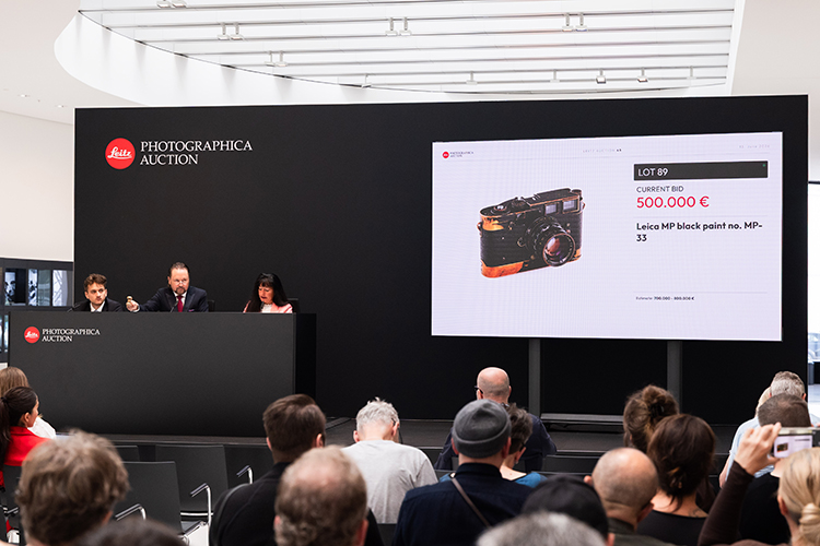 Wolfgang Pauritsch erteilt Zuschlag für Leica MP-33 Kopie